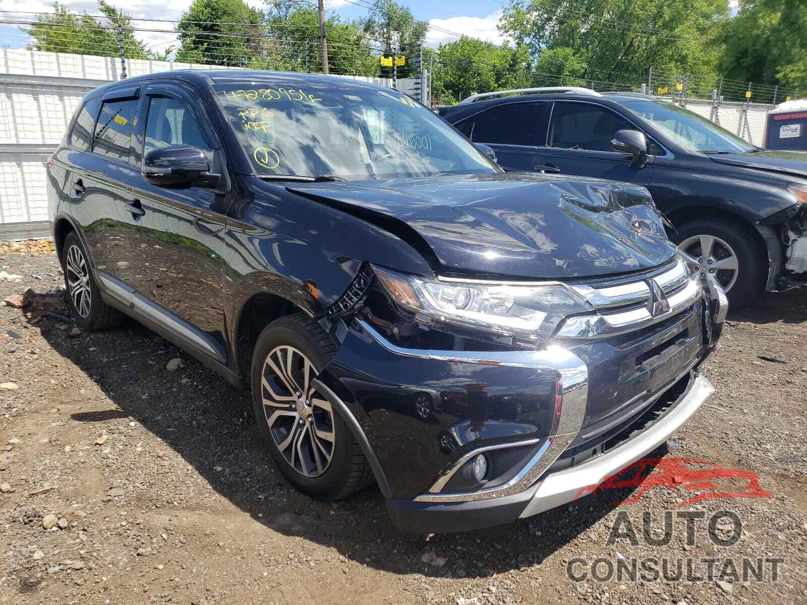MITSUBISHI OUTLANDER 2018 - JA4AD3A36JJ003395