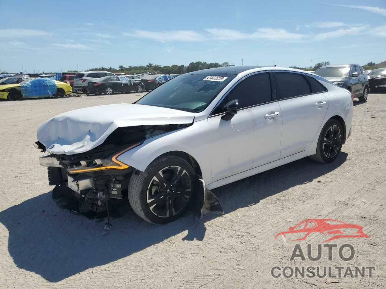 KIA K5 2021 - 5XXG64J21MG023571