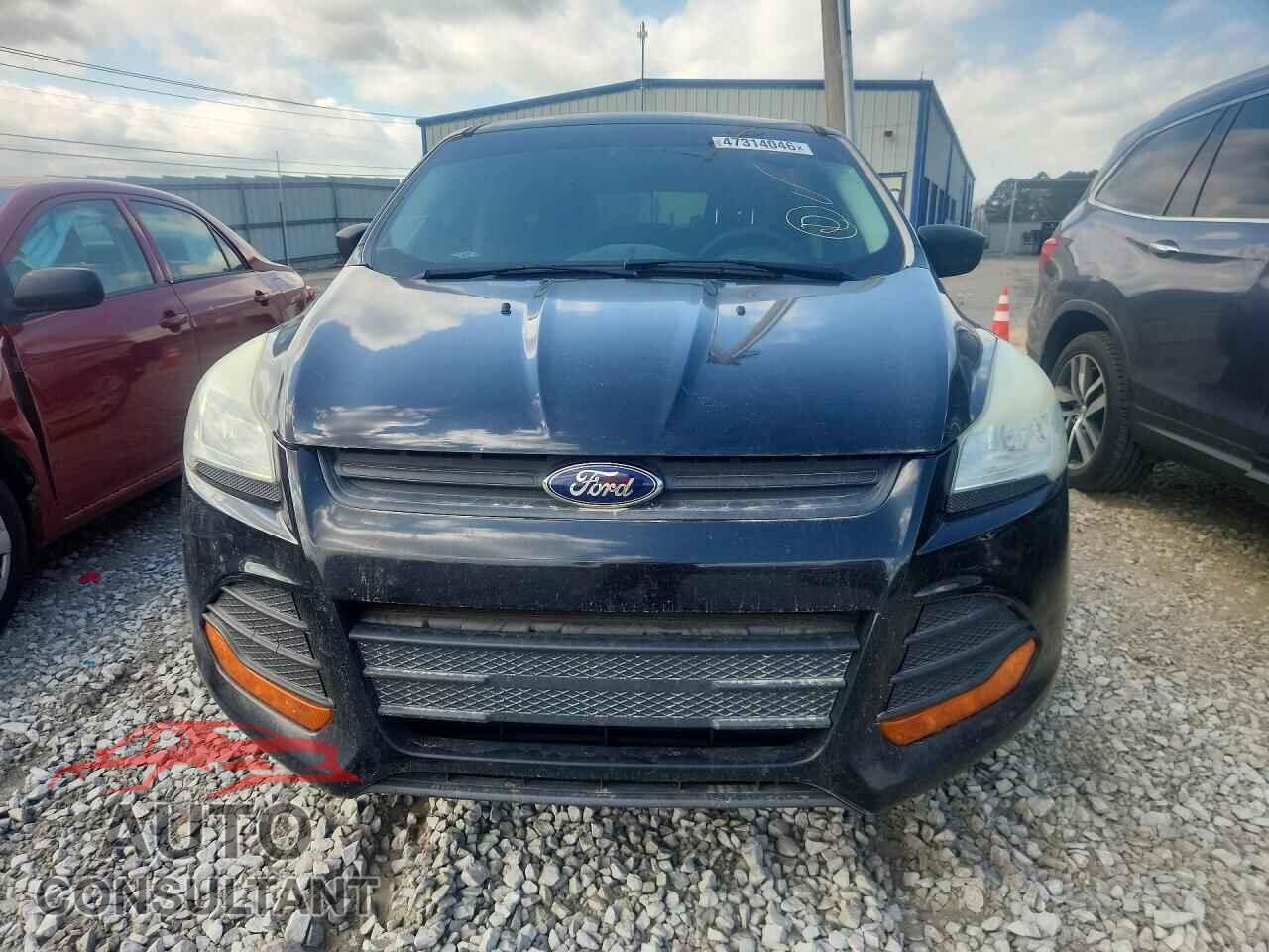 FORD ESCAPE 2015 - 1FMCU0F74FUC55849