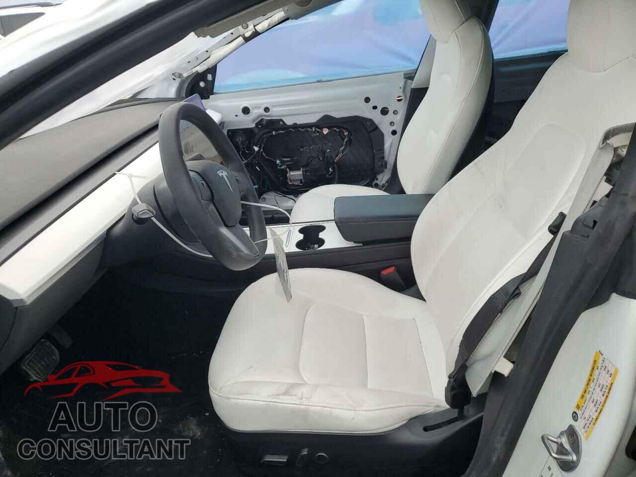 TESLA MODEL 3 2021 - 5YJ3E1EA0MF853642