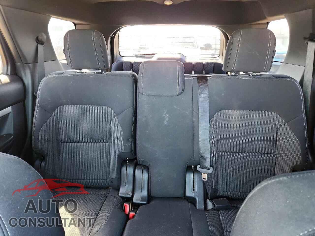 FORD EXPLORER 2017 - 1FM5K8D88HGB69308