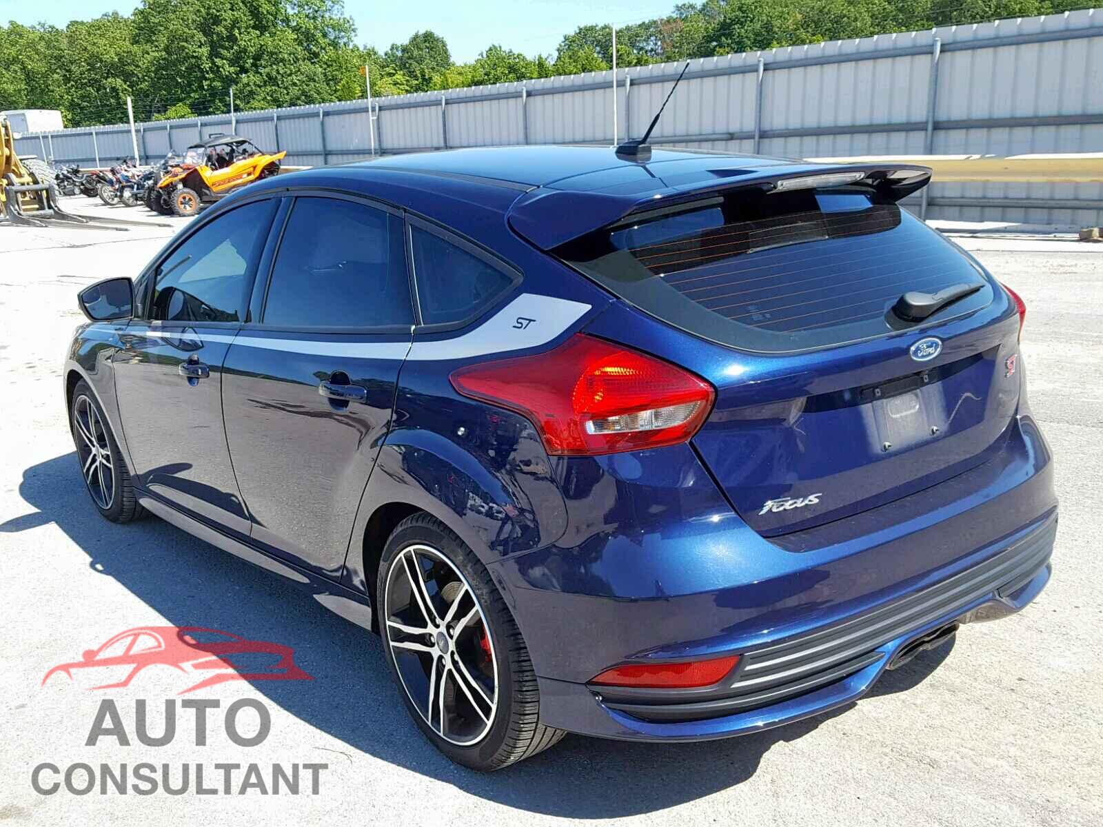 FORD FOCUS 2017 - 1FADP3L99HL328901