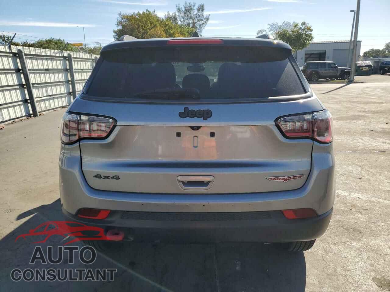 JEEP COMPASS 2020 - 3C4NJDDB9LT106573