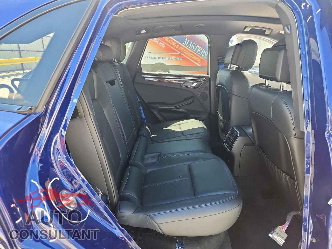 PORSCHE MACAN 2023 - WP1AF2A59PLB56442
