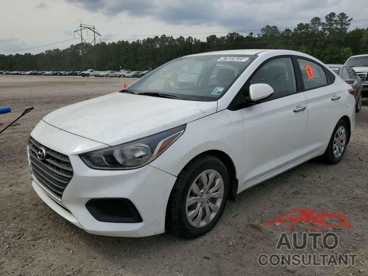 HYUNDAI ACCENT 2018 - 3KPC24A38JE023090