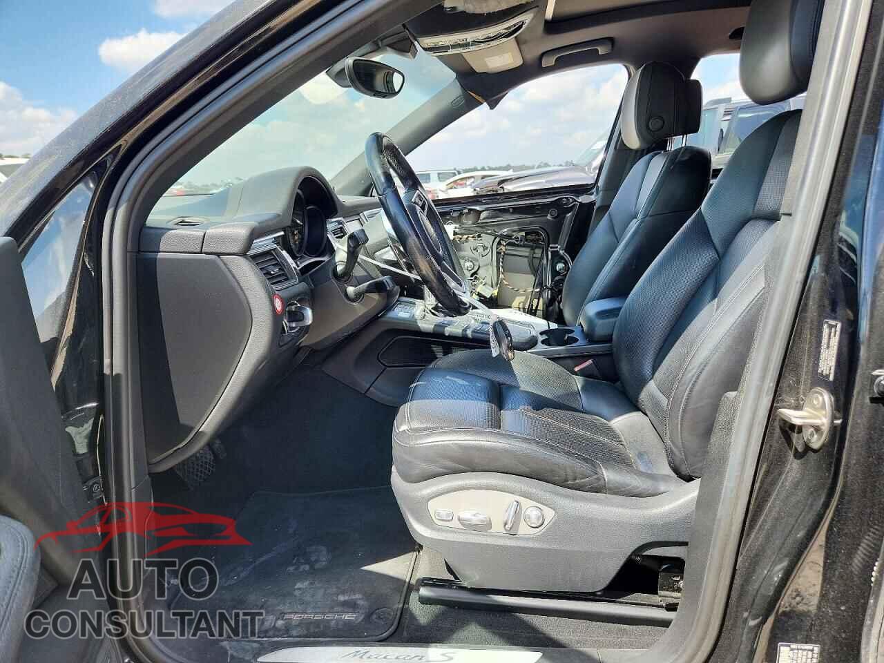 PORSCHE MACAN 2016 - WP1AB2A54GLB40161