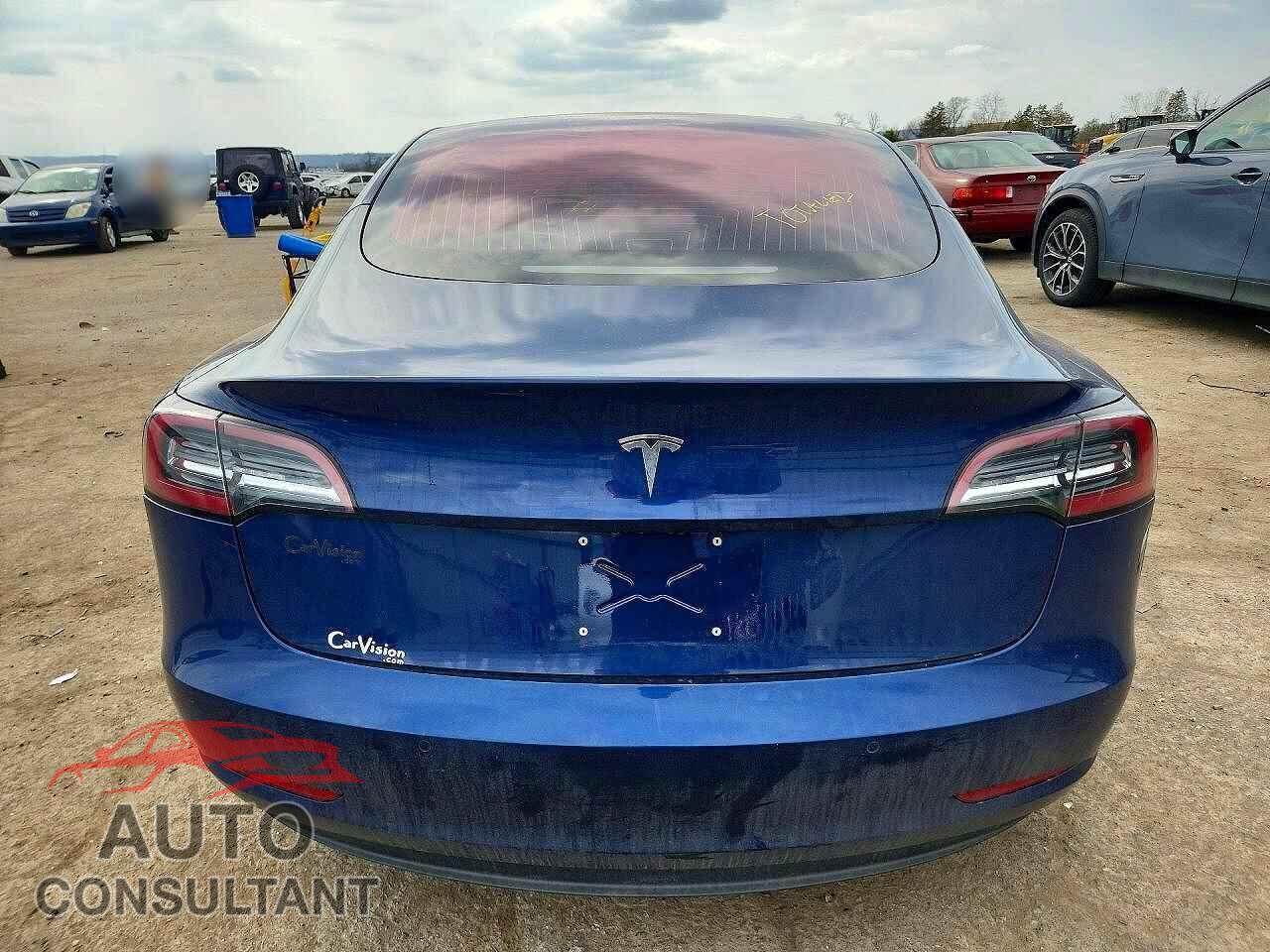TESLA MODEL 3 2017 - 5YJ3E1EA5HF001051