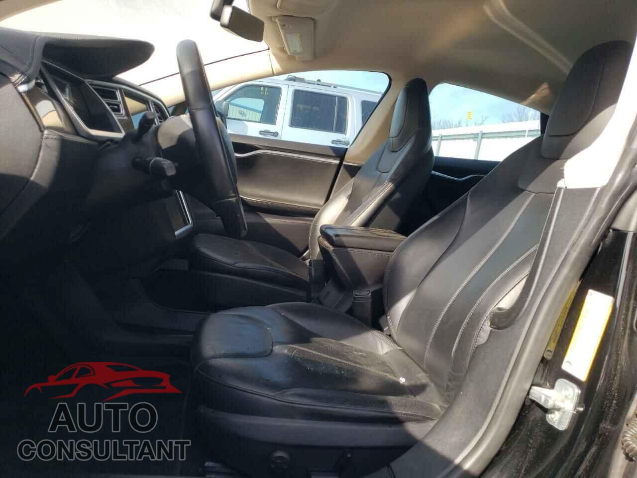 TESLA MODEL S 2013 - 5YJSA1CP4DFP27573