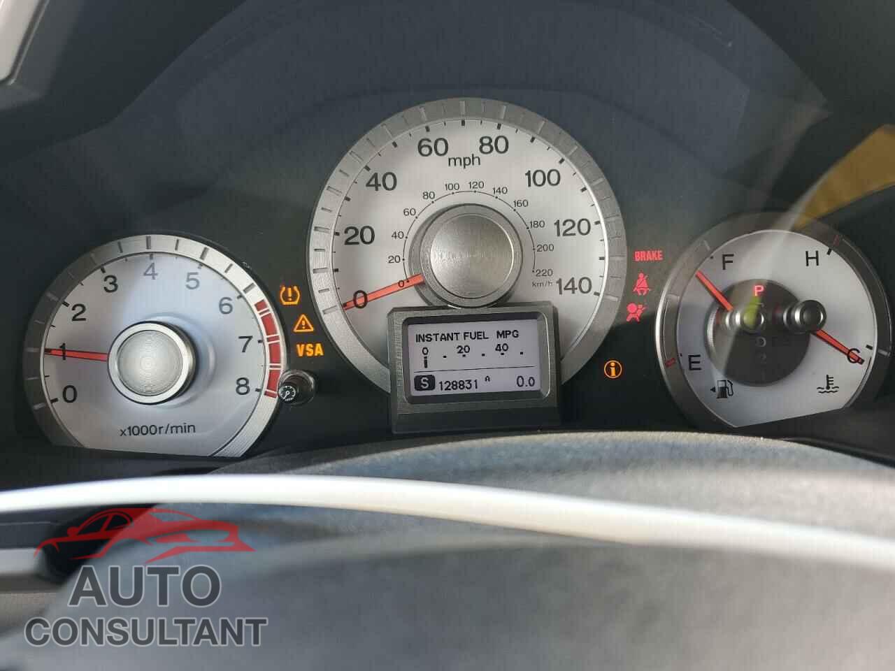 HONDA PILOT 2011 - 5FNYF4H95BB100952