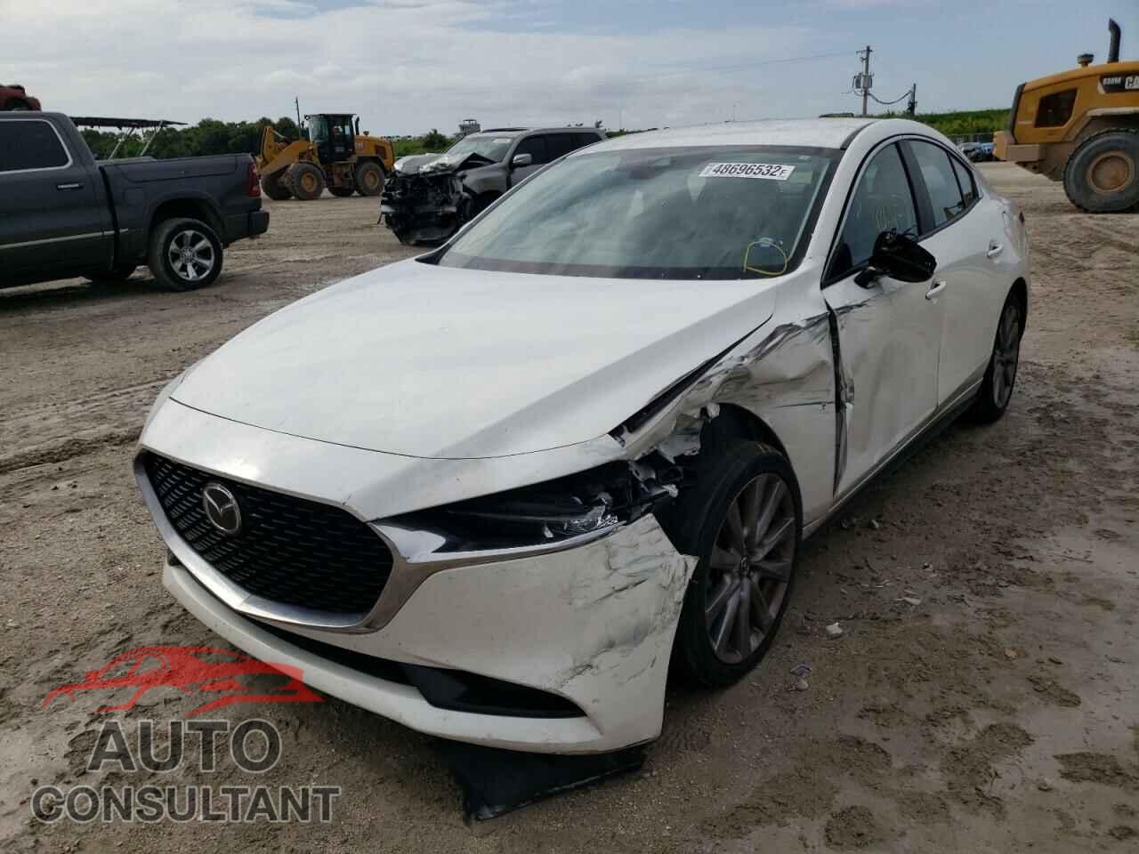 MAZDA 3 2019 - 3MZBPADL4KM106690