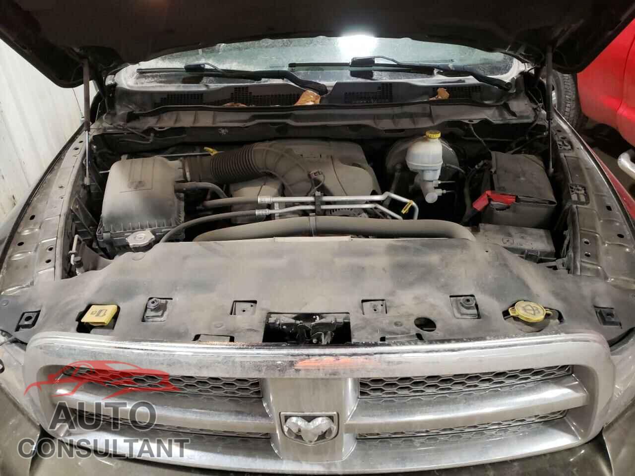 DODGE RAM 1500 2012 - 1C6RD7NT2CS173171