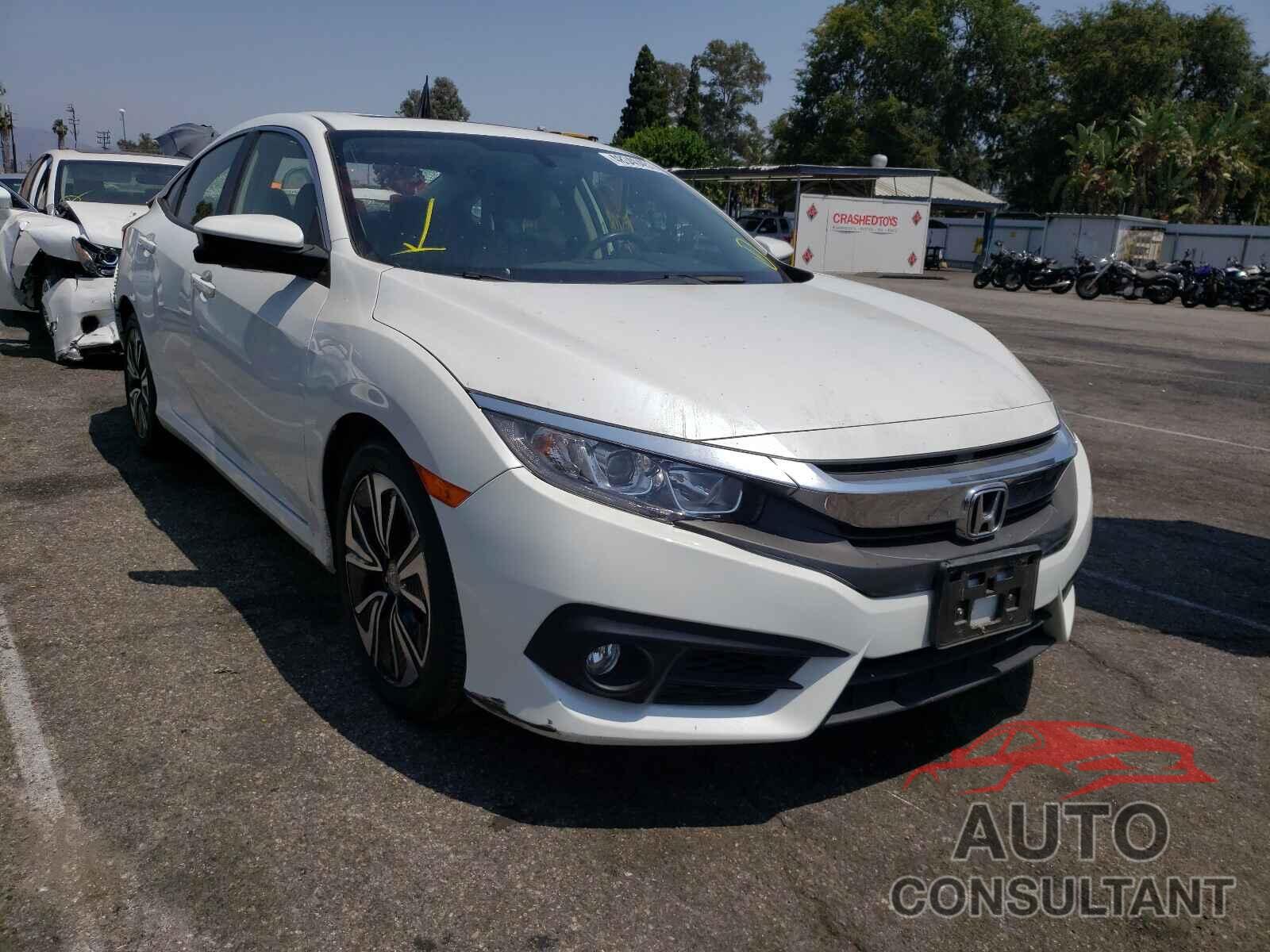 HONDA CIVIC 2018 - JHMFC1F75JX010624