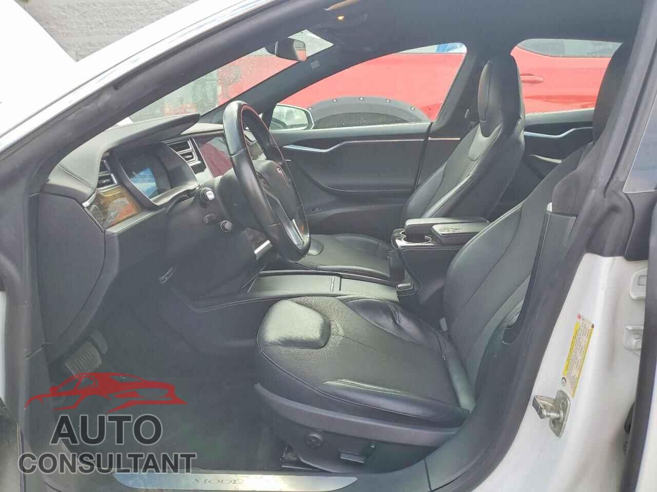 TESLA MODEL S 2016 - 5YJSA1E10GF164065