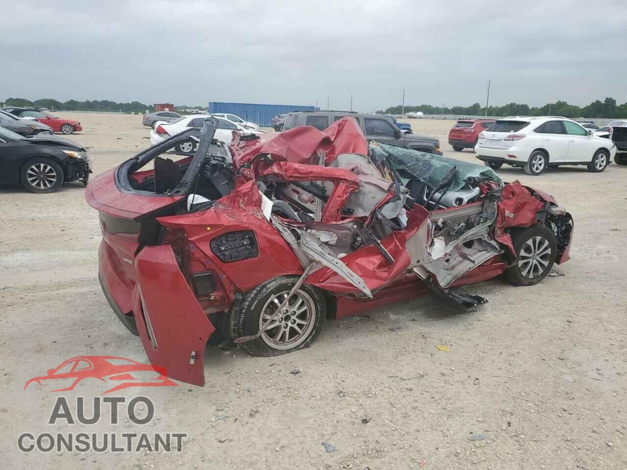 TOYOTA PRIUS 2020 - JTDKARFP2L3125843