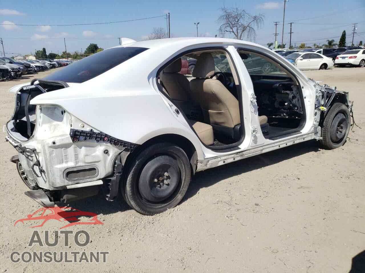 LEXUS IS 2017 - JTHBA1D20H5038834