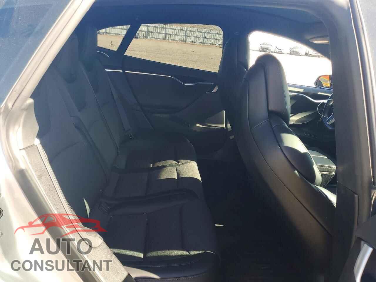 TESLA MODEL S 2018 - 5YJSA1E2XJF245106