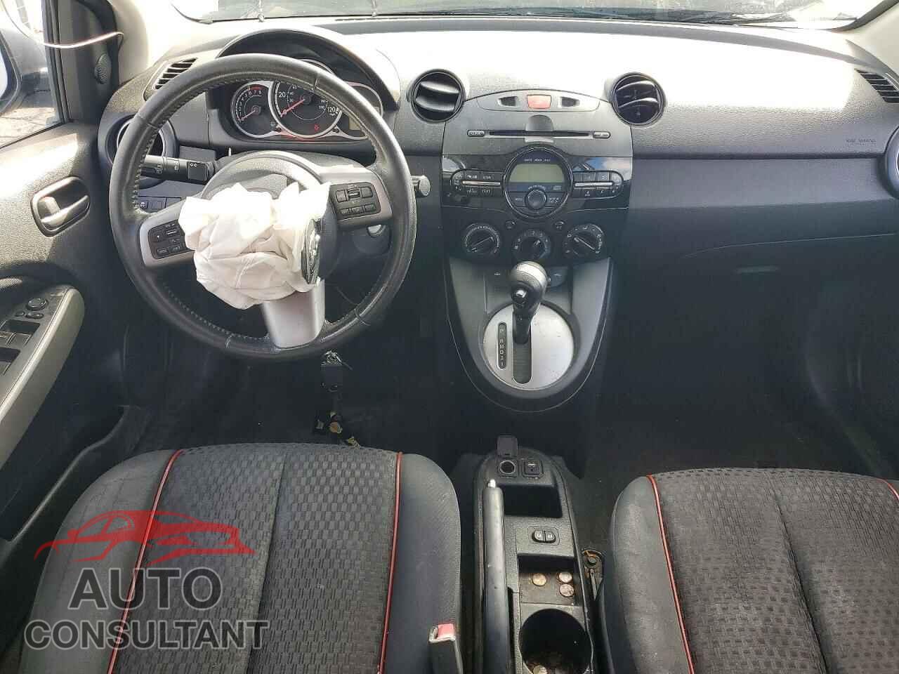 MAZDA 2 2013 - JM1DE1LY7D0161395