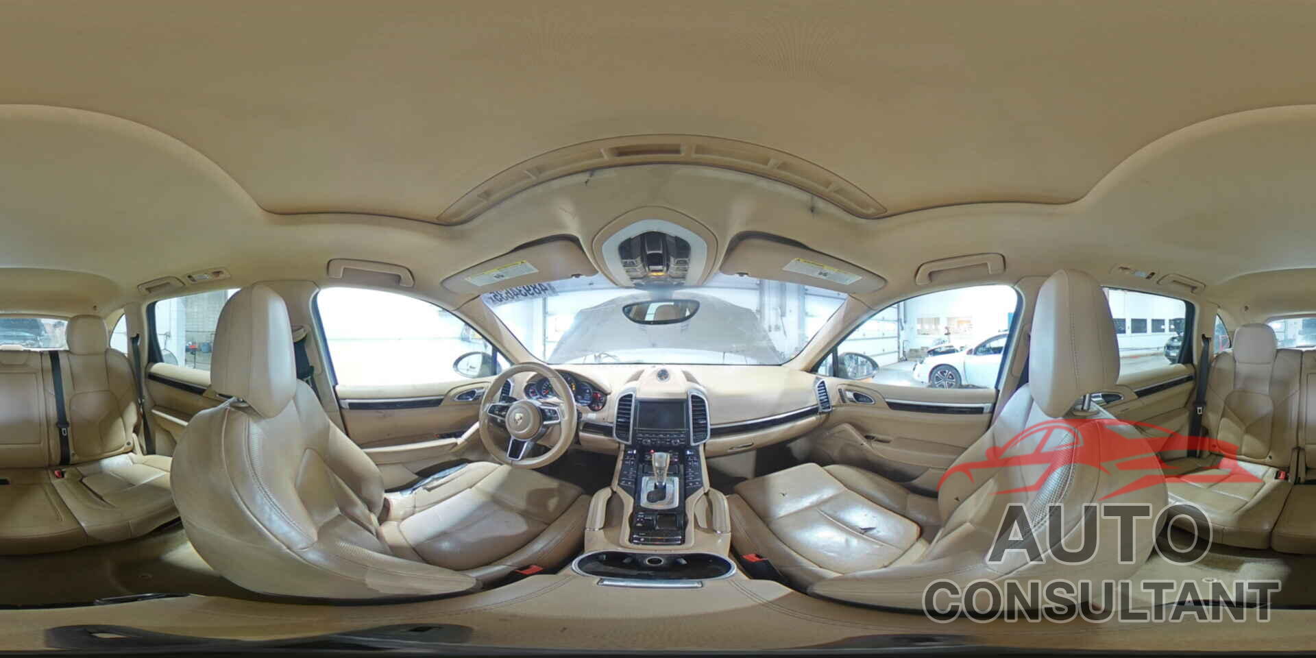 PORSCHE CAYENNE 2016 - WP1AF2A28GKA42475