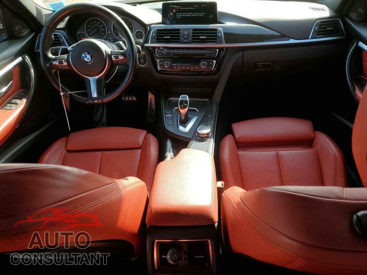 BMW 3 SERIES 2016 - WBA8B3G57GNU34930