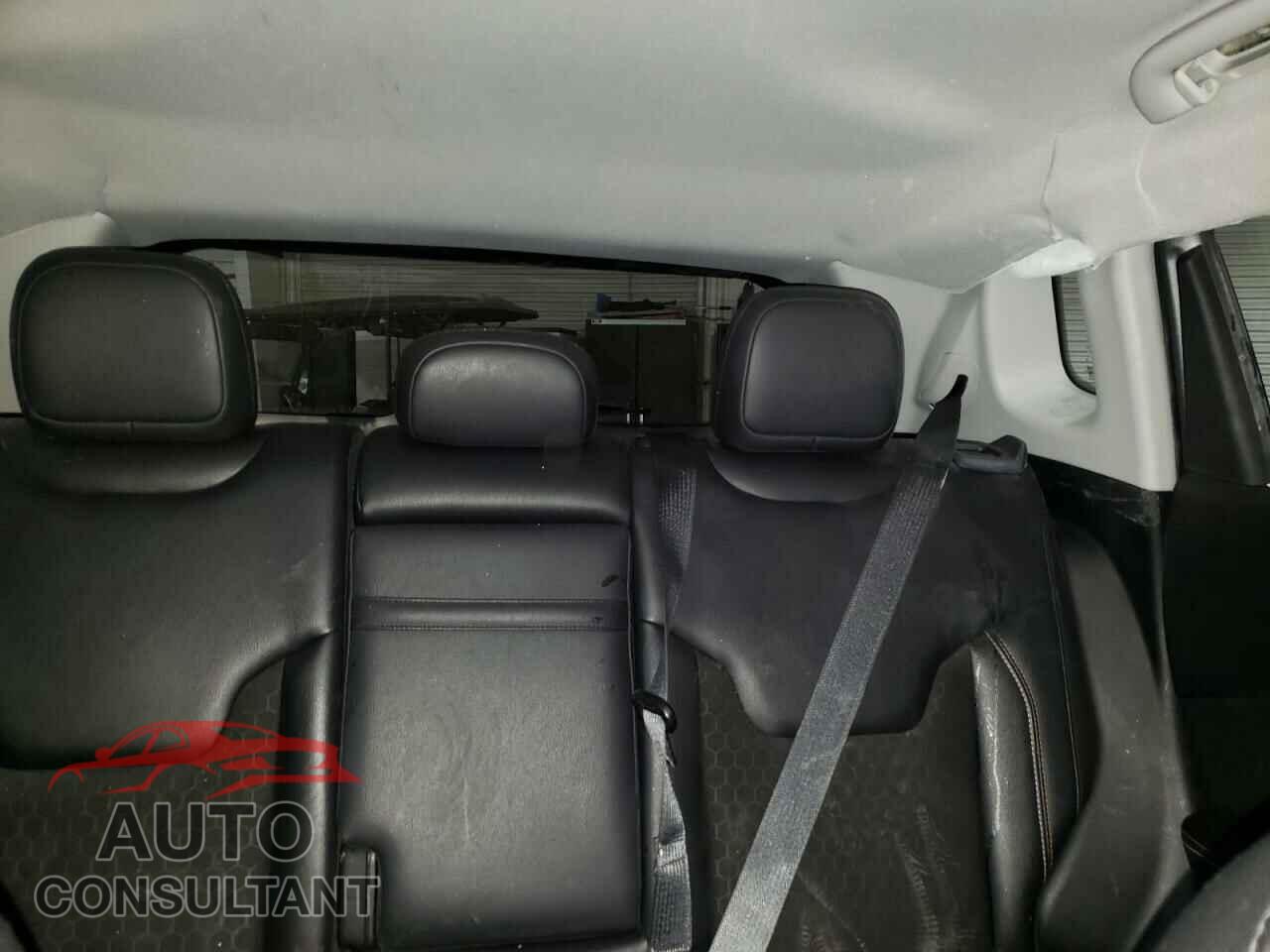 JEEP COMPASS 2018 - 3C4NJDBB9JT114849
