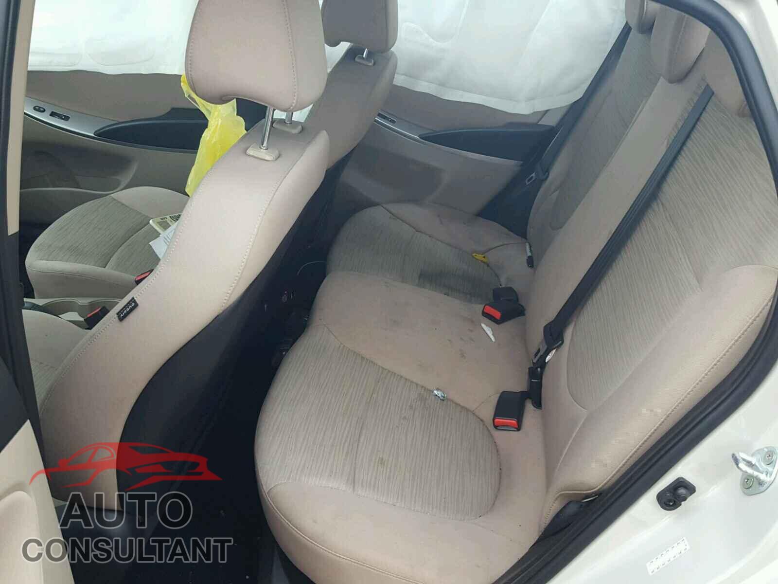 HYUNDAI ACCENT 2017 - KMHCT4AE9HU176826