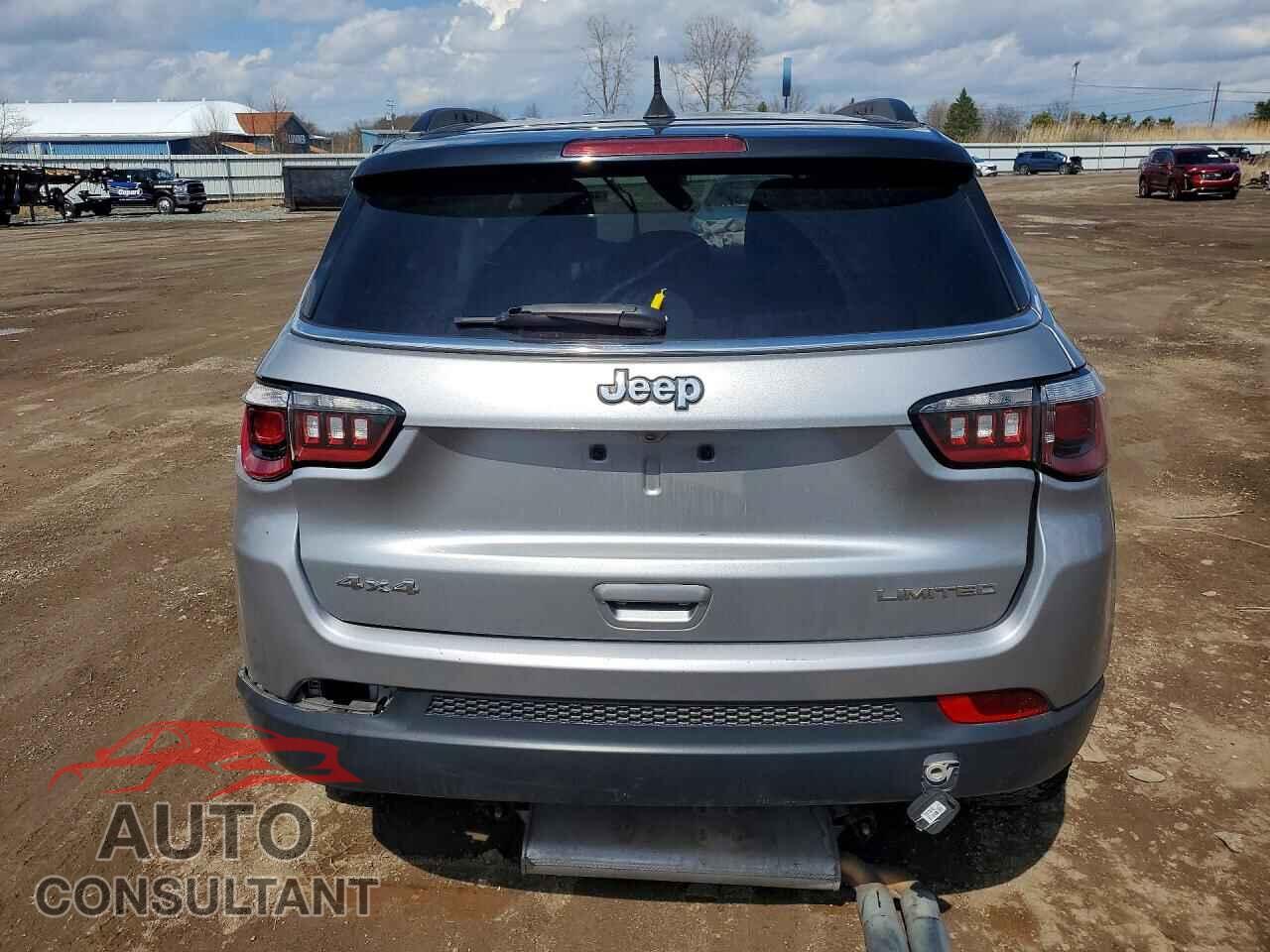 JEEP COMPASS 2018 - 3C4NJDCB2JT290544