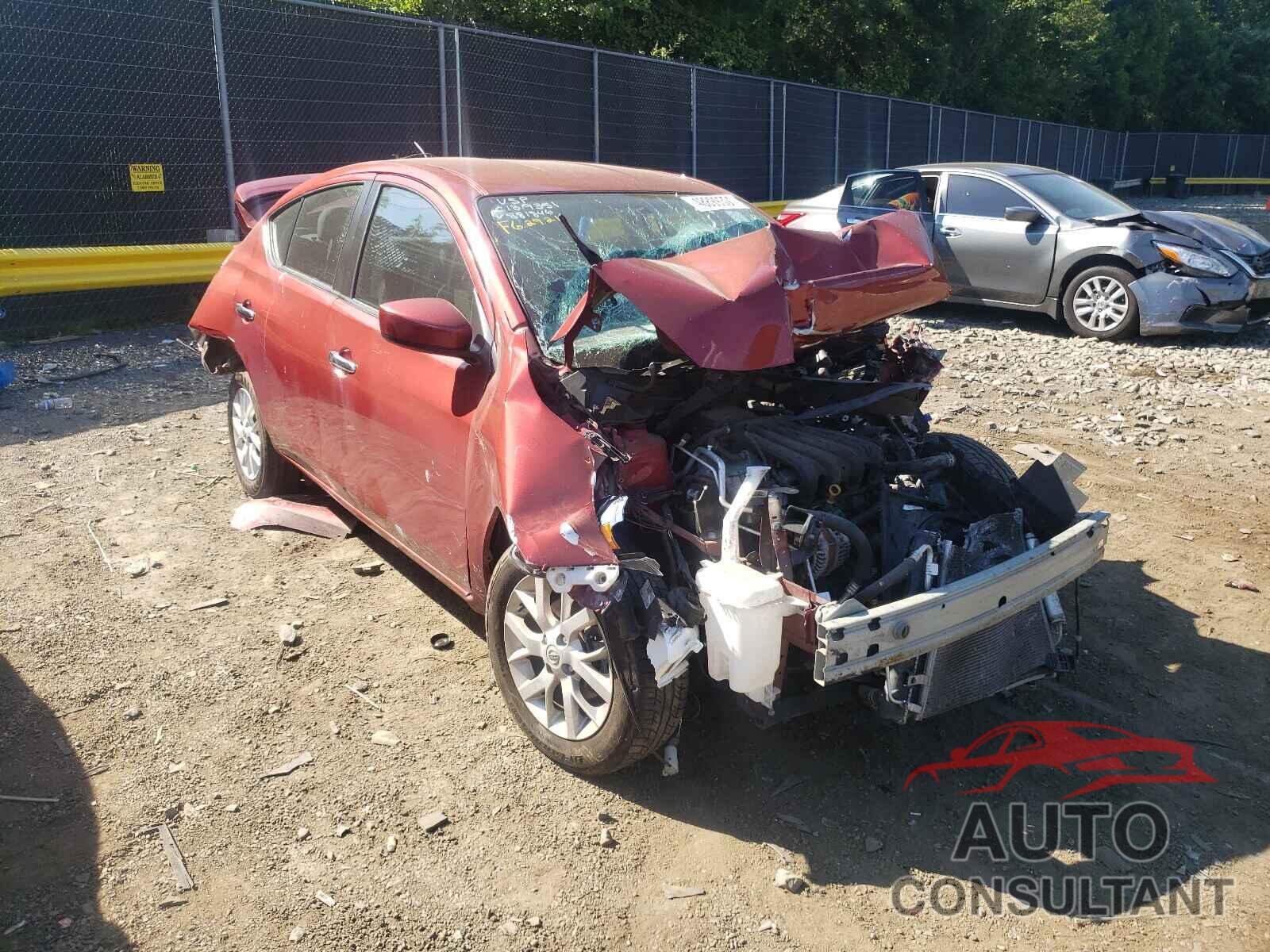 NISSAN VERSA 2018 - 3N1CN7AP6JL881846