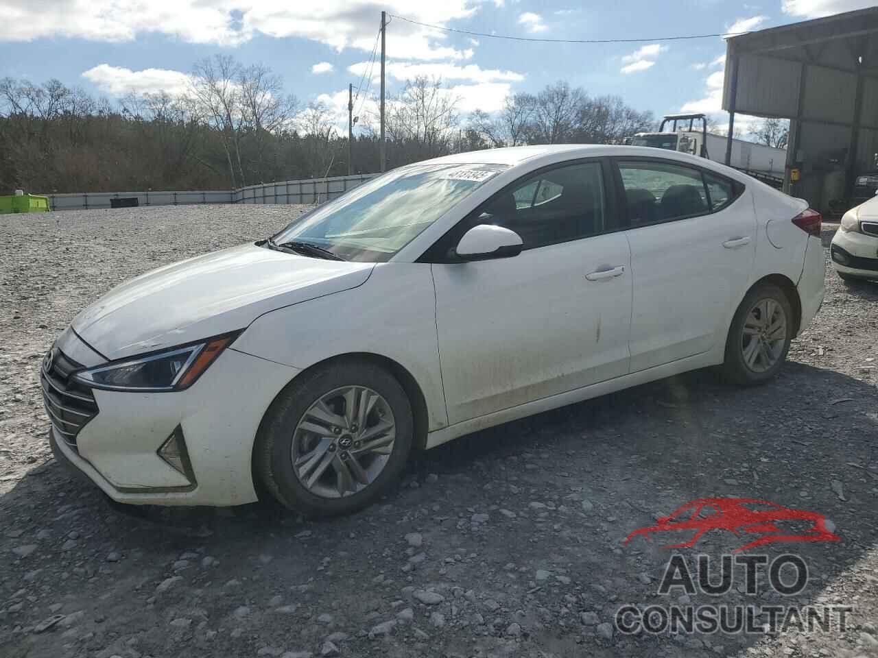 HYUNDAI ELANTRA 2019 - 5NPD84LF8KH449482