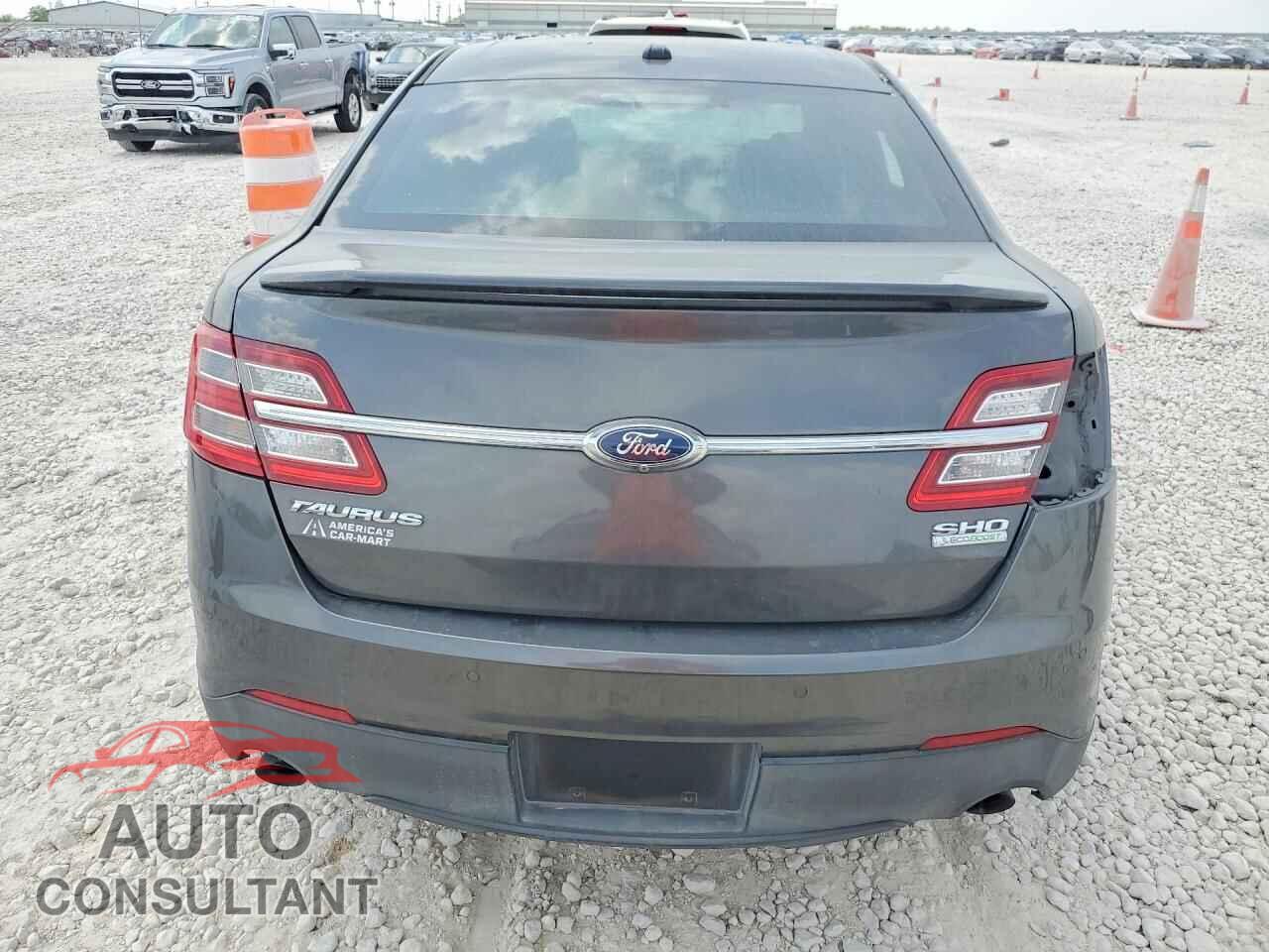 FORD TAURUS 2015 - 1FAHP2KT7FG155121