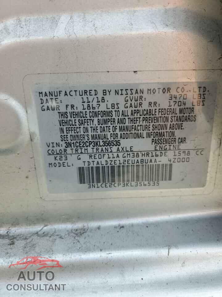 NISSAN VERSA 2019 - 3N1CE2CP3KL356535