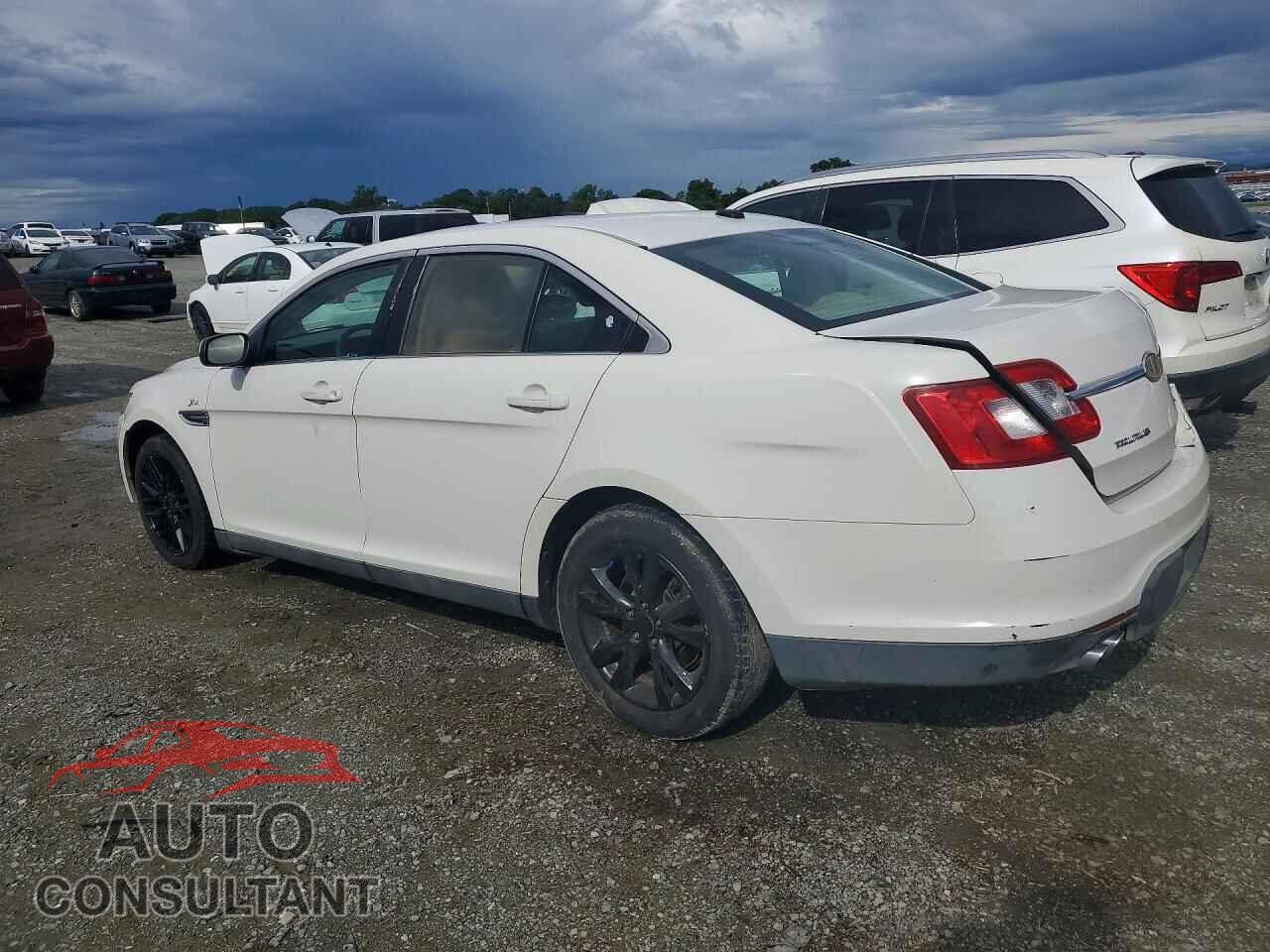 FORD TAURUS 2011 - 1FAHP2EW7BG182299