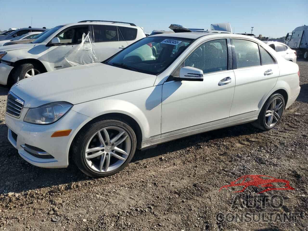 MERCEDES-BENZ C-CLASS 2014 - WDDGF4HB2EG255604