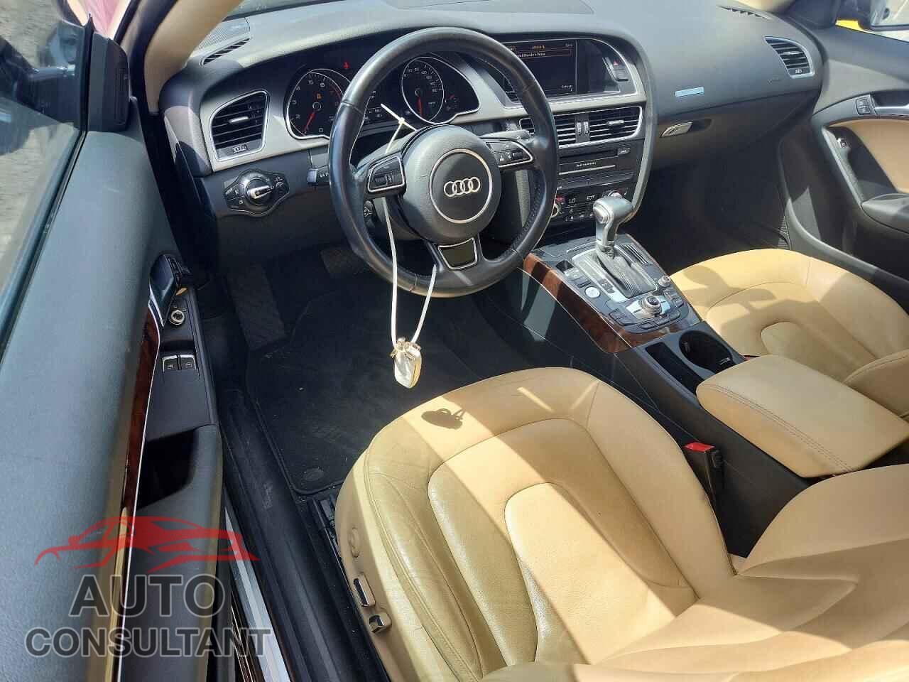 AUDI A5 2014 - WAULFAFR1EA060942