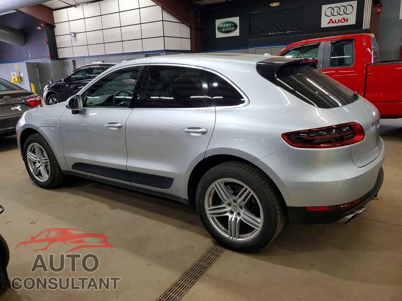 PORSCHE MACAN 2017 - WP1AB2A53HLB17200
