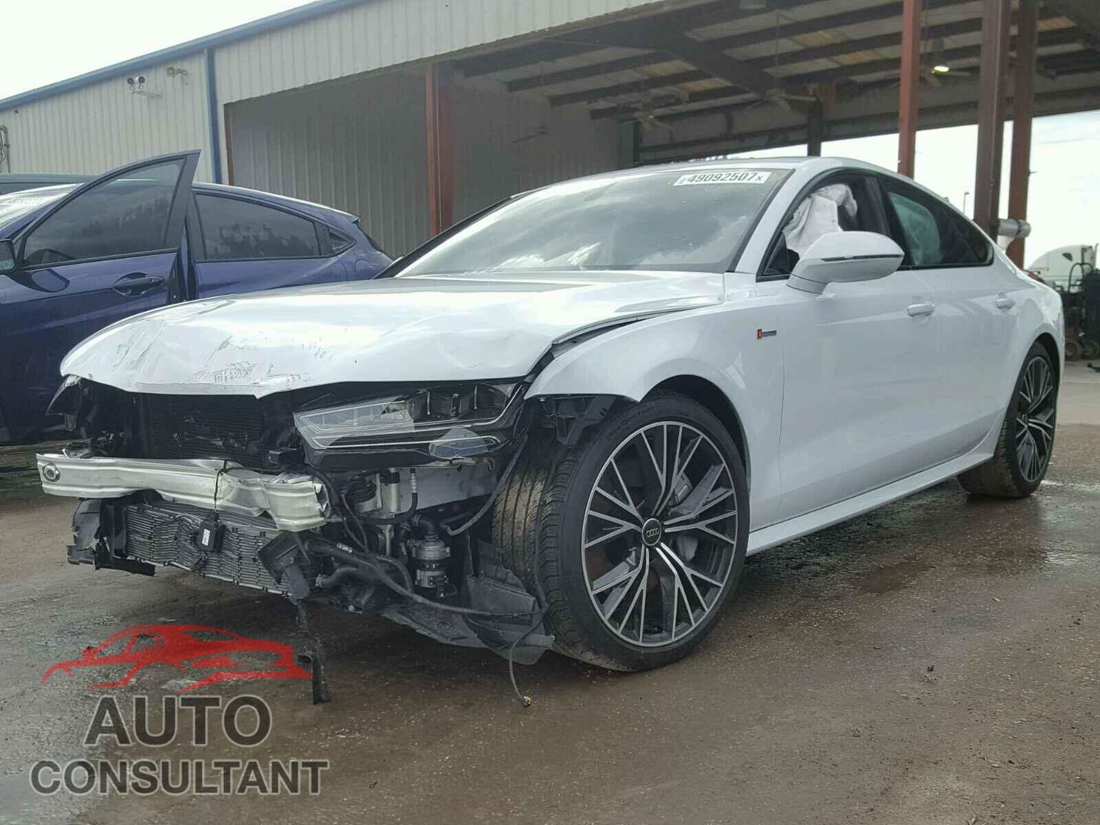 AUDI A7 2017 - WAUW2AFC5HN039870