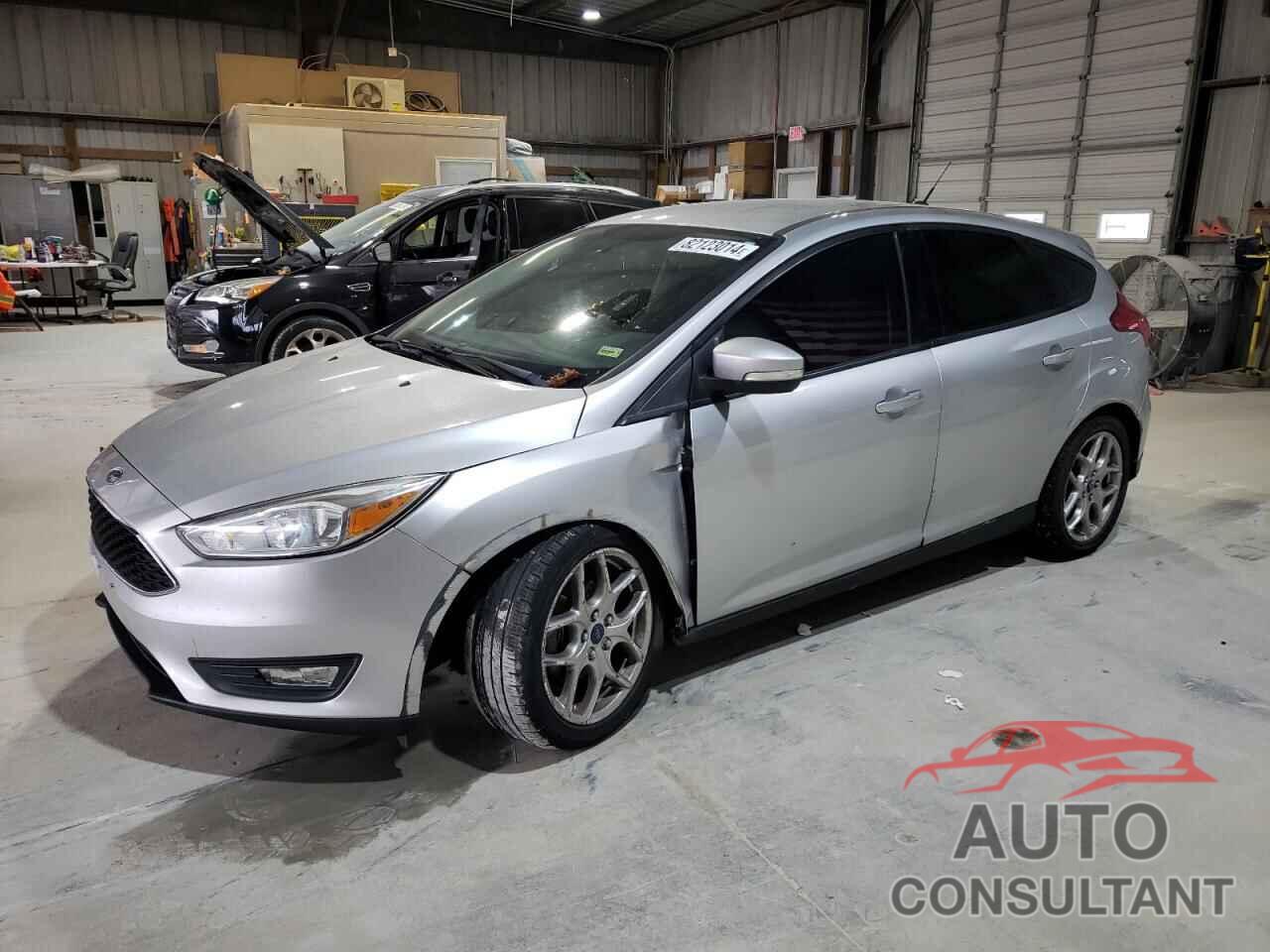 FORD FOCUS 2015 - 1FADP3K29FL302946