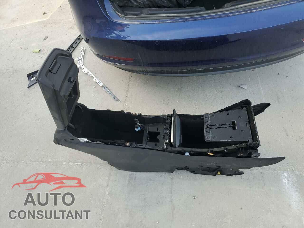 TESLA MODEL 3 2020 - 5YJ3E1EA4LF802174