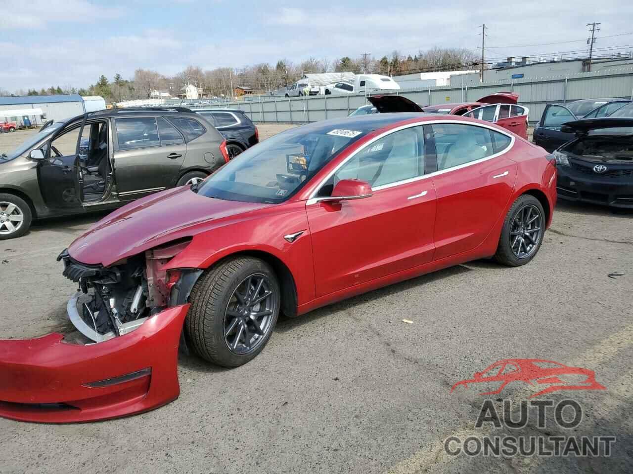 TESLA MODEL 3 2019 - 5YJ3E1EB4KF195197