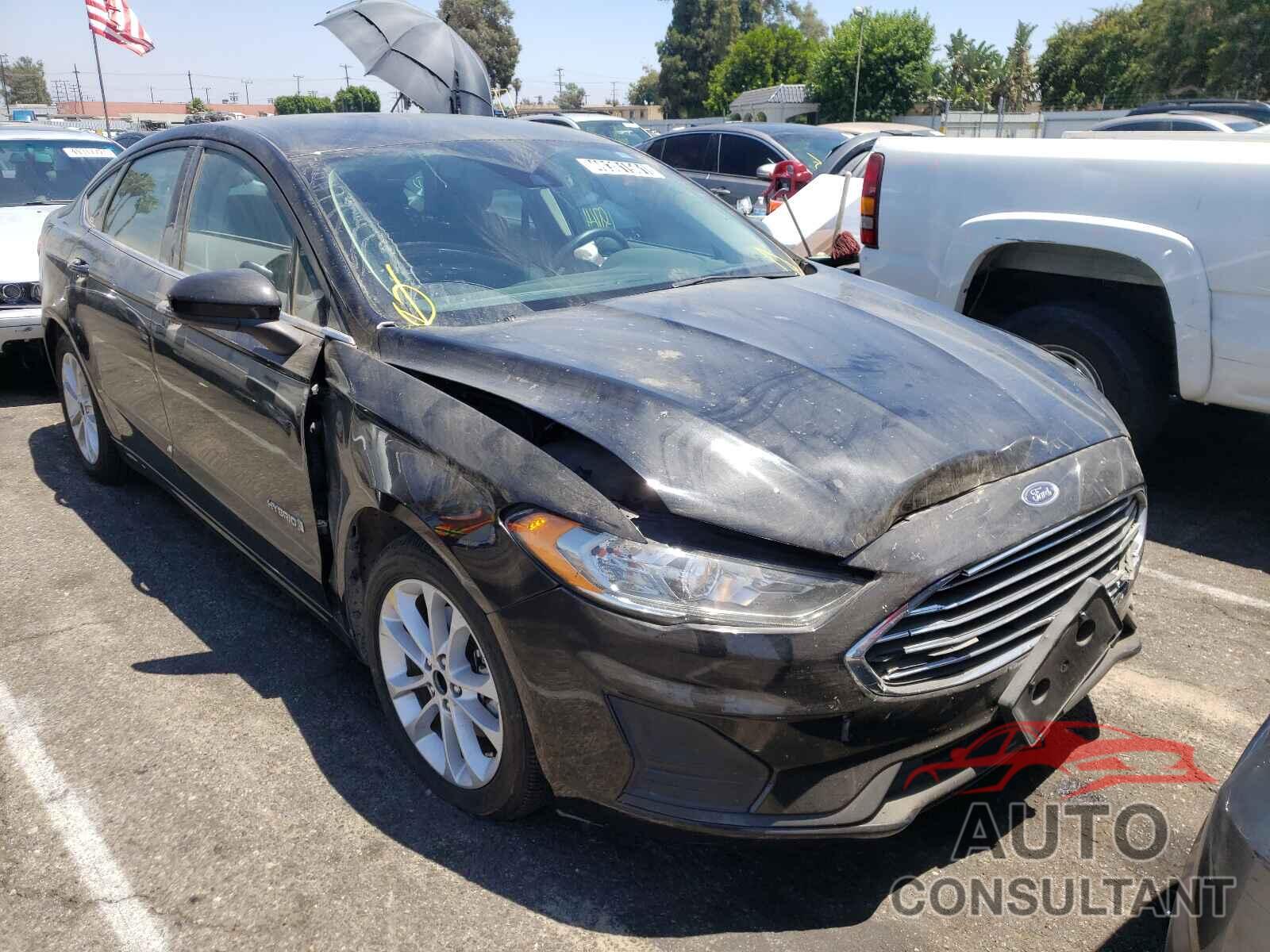 FORD FUSION 2019 - 3FA6P0LUXKR265473