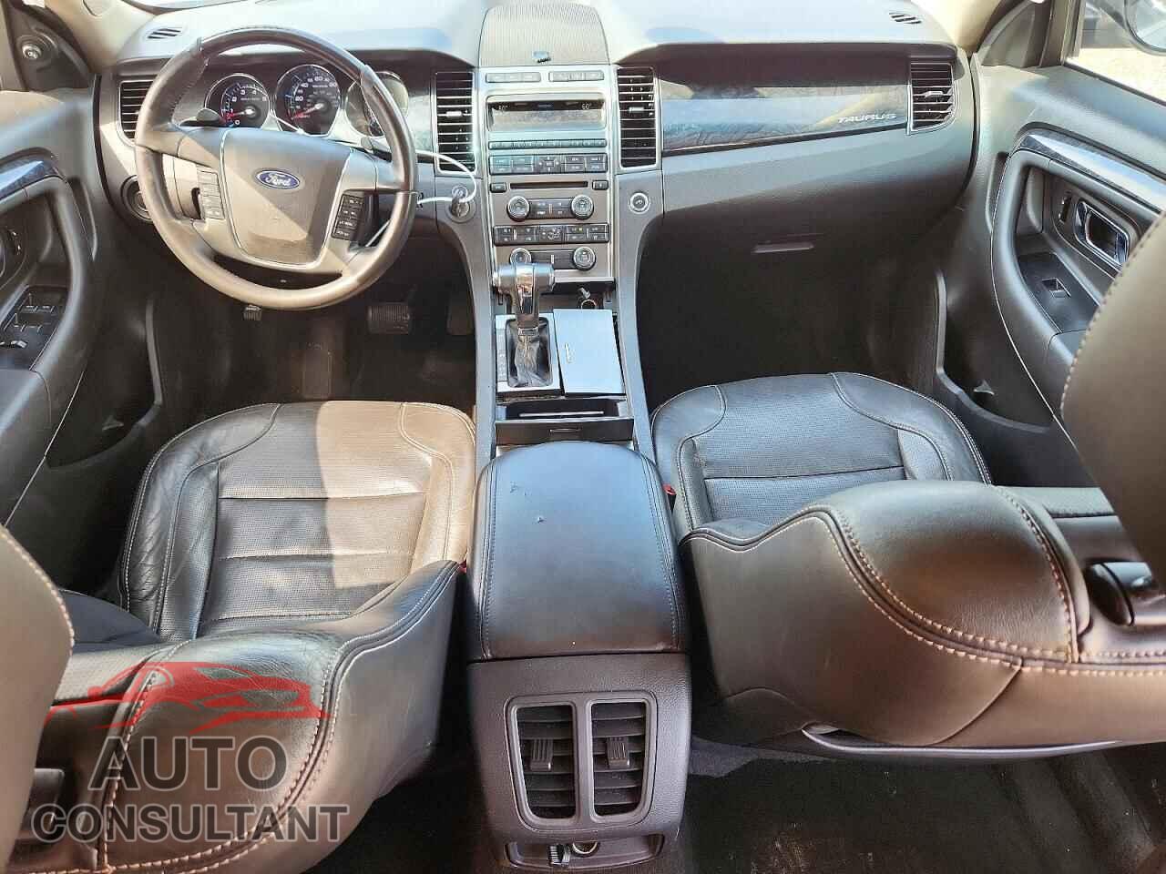 FORD TAURUS 2012 - 1FAHP2FW2CG102195