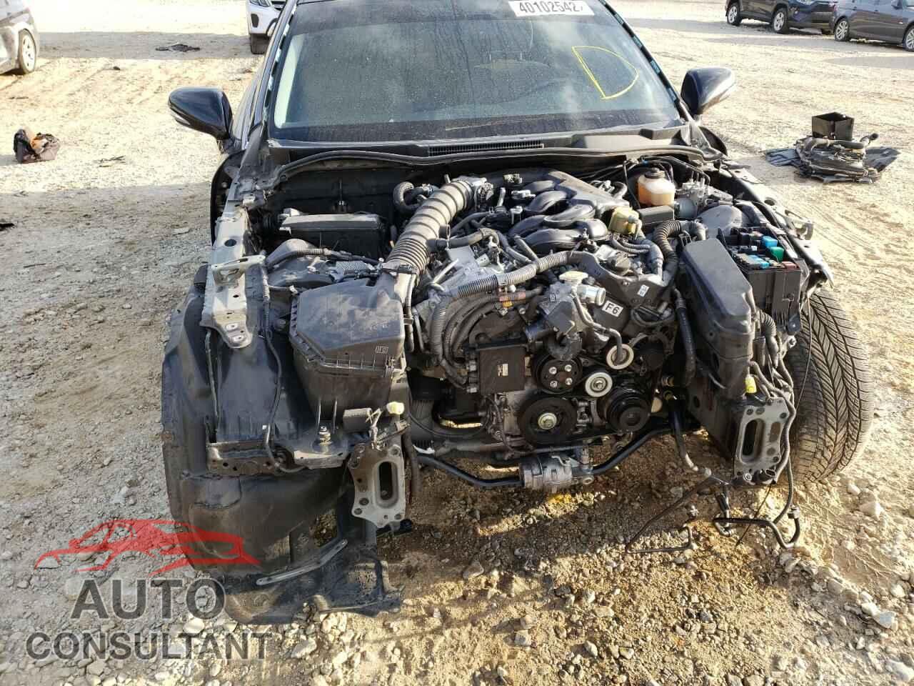 LEXUS IS 2012 - JTHBF5C22C2102005
