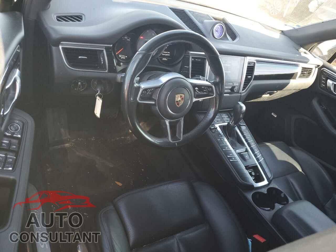 PORSCHE MACAN 2017 - WP1AB2A55HLB16811