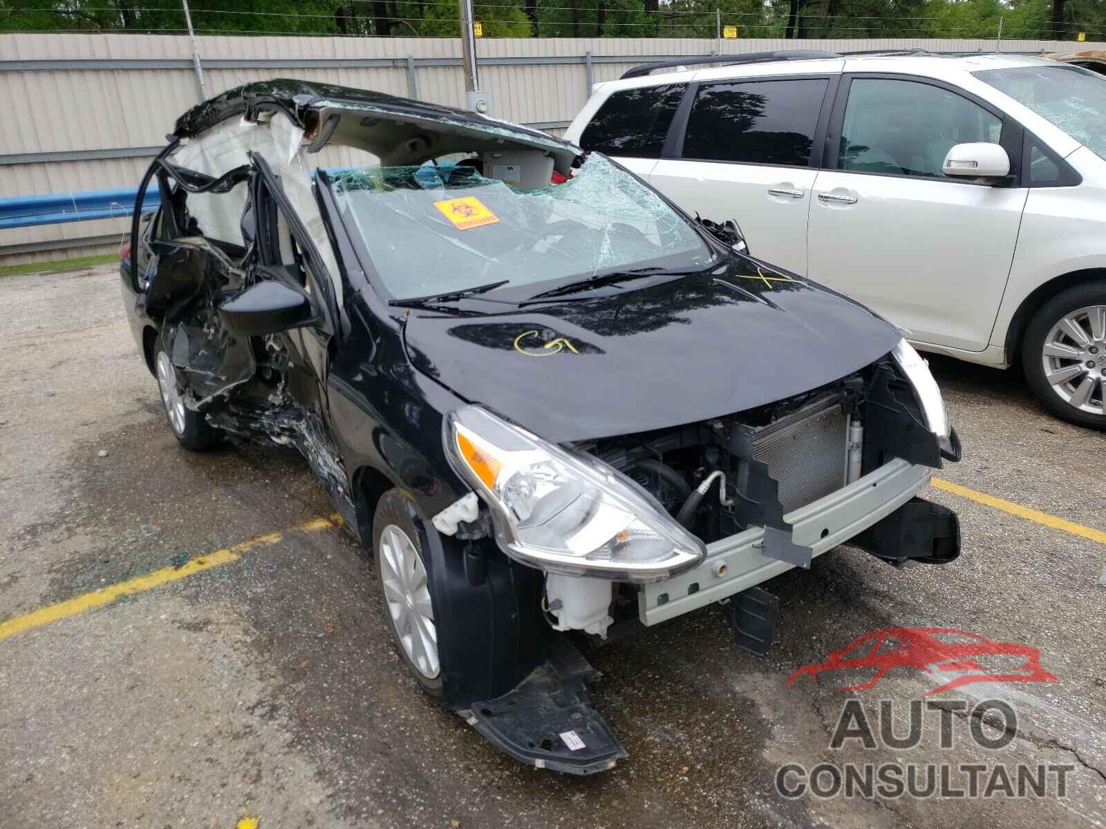 NISSAN VERSA 2019 - 3N1CN7AP3KL844884