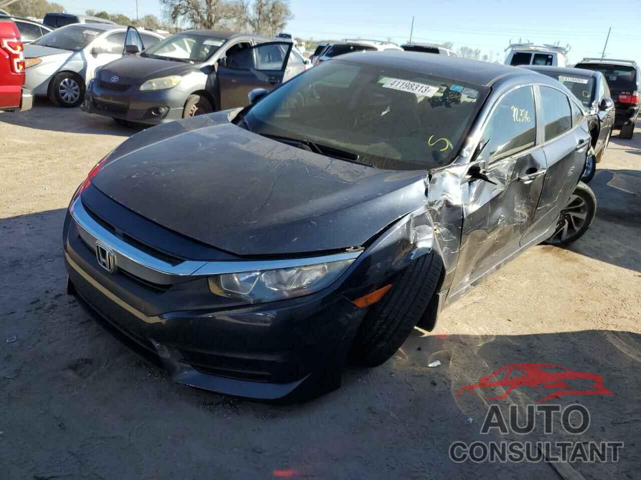 HONDA CIVIC 2018 - 19XFC2F76JE006069