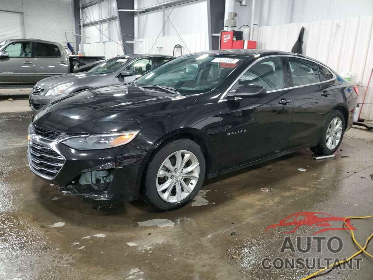 CHEVROLET MALIBU 2019 - 1G1ZD5ST5KF164160