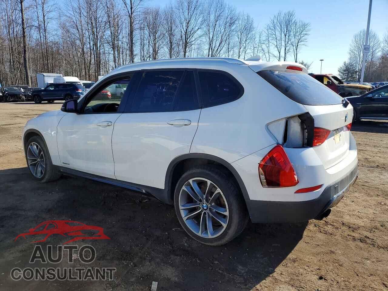 BMW X1 2013 - WBAVL1C51DVR82220