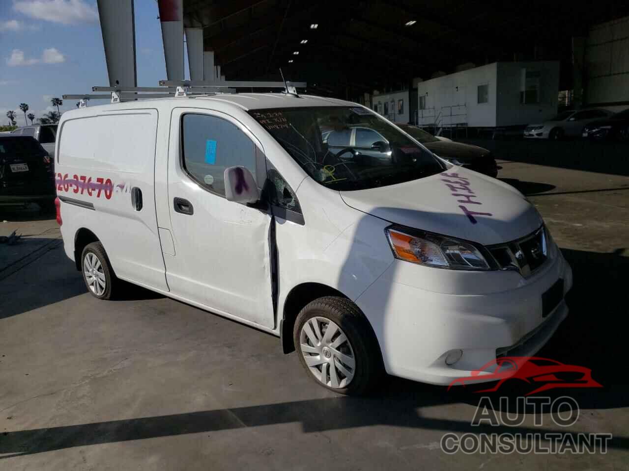 NISSAN NV 2020 - 3N6CM0KN3LK706299