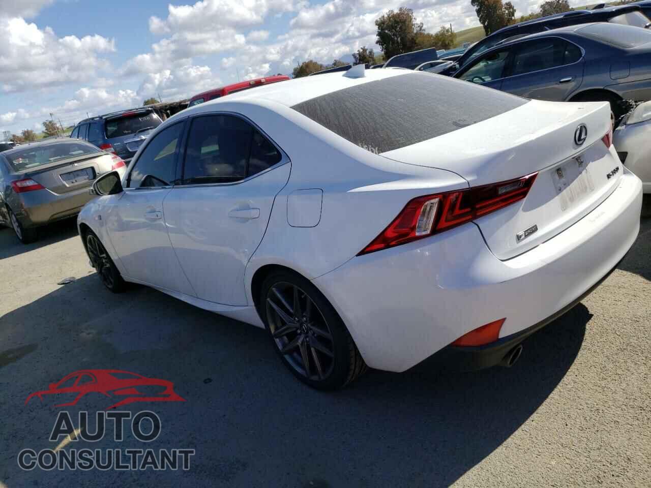 LEXUS IS 2015 - JTHBE1D22F5017968