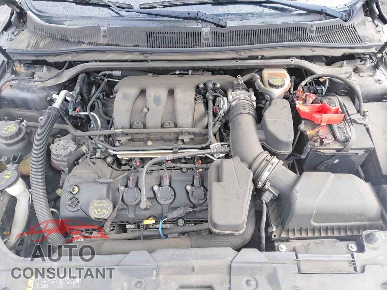 FORD TAURUS 2014 - 1FAHP2E81EG147442