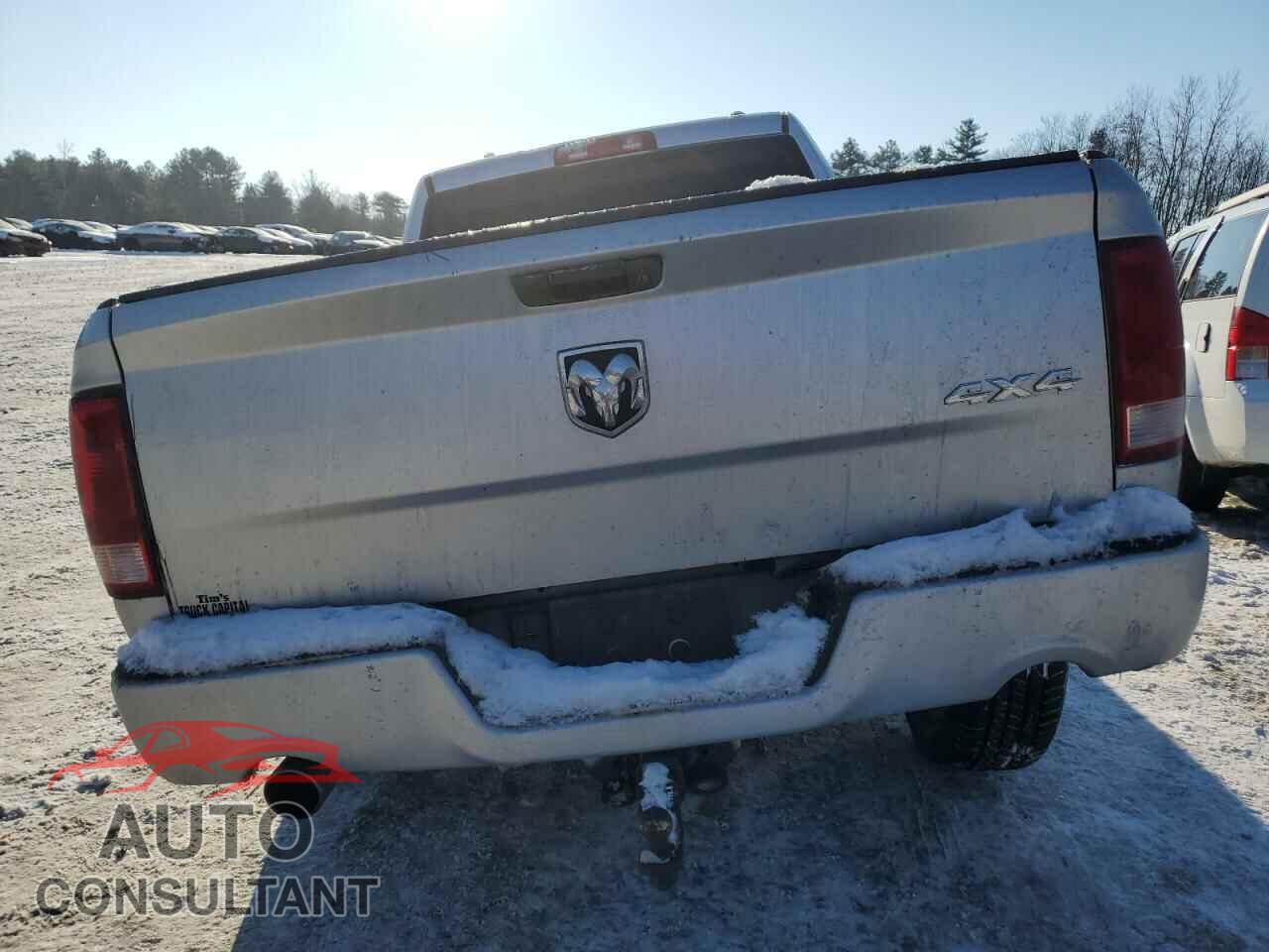 DODGE RAM 1500 2012 - 1C6RD7FT7CS238935